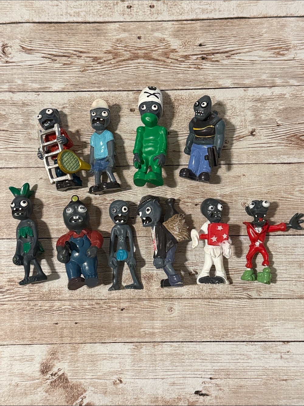 Plants Vs. Zombies Action Figures - Set of 10